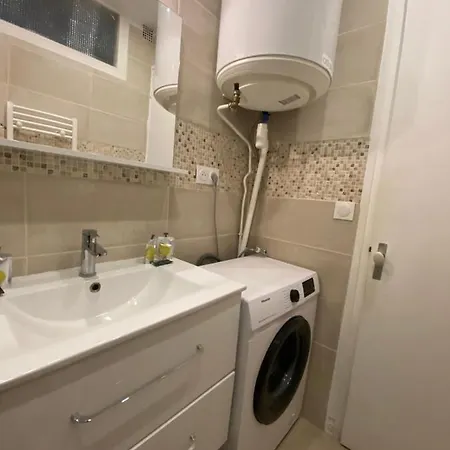 Tour Eiffel Volontaire Appartement Parijs