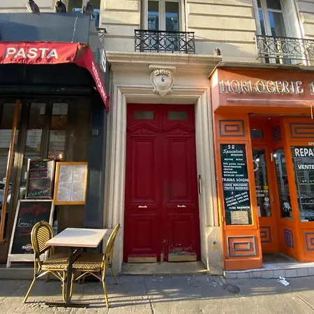 Appartement Tour Eiffel Volontaire *