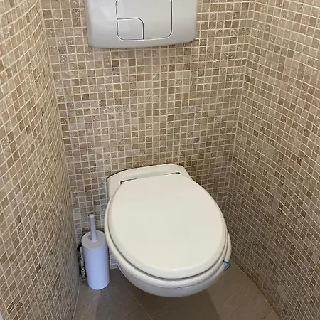 Tour Eiffel Volontaire Appartement