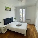 Tour Eiffel Volontaire Apartamento Paris